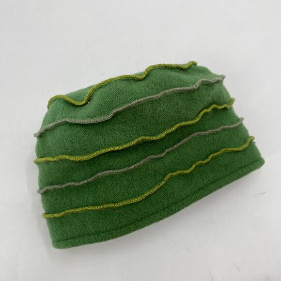 wool green inside out seam beanie main image 4